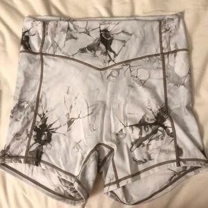 Balance Athletica OG Short in Tie Dye Sea Salt